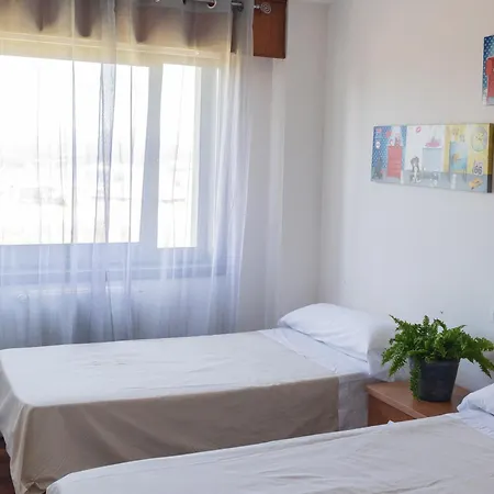 Baruhaus Piscina Y Parking Rianxo Apartment Rianjo